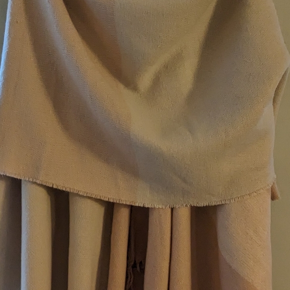 Soia & Kyo fringe wrap - Picture 6 of 8